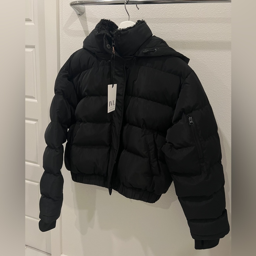 IVL Sherpa Puffer Ski Jacket Black Size Medium NWT